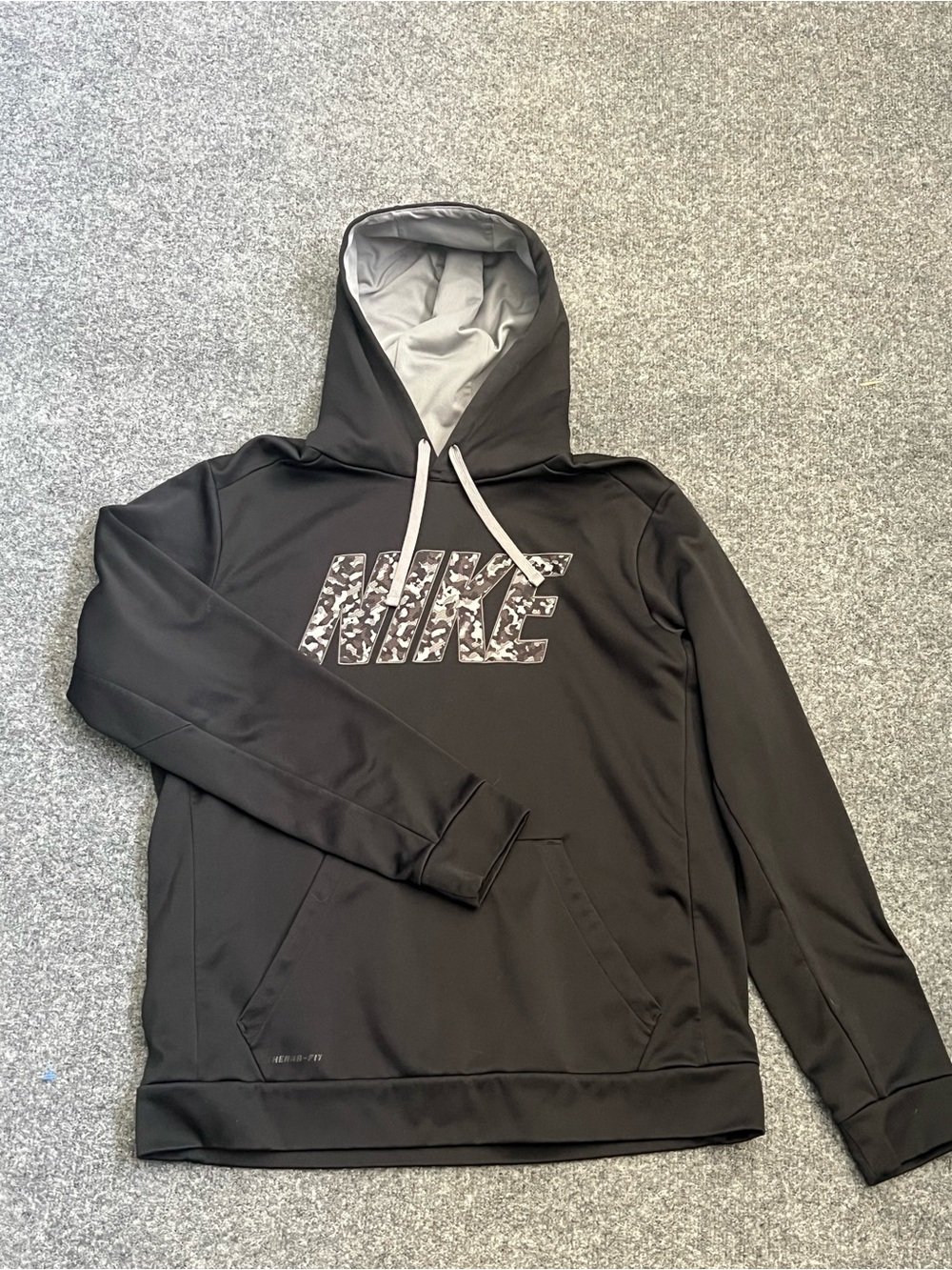 Nike Men’s Therma-Fit Hoodie, Black, Large